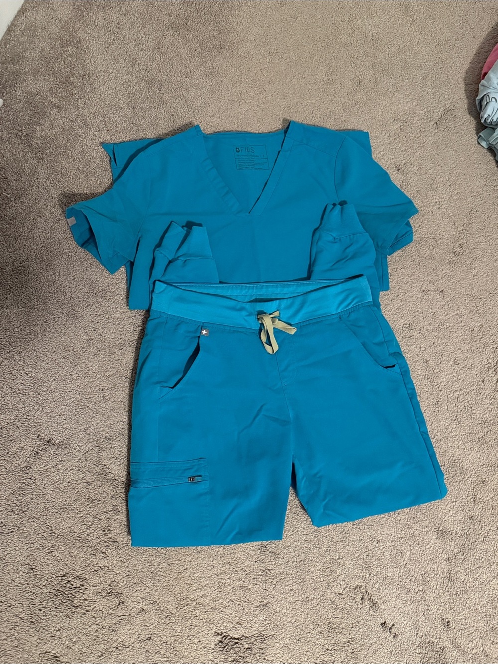Figs teal scrub Top & jogger set